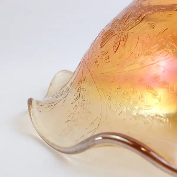 Jaennette Floragold Loisa Patterned Carnival Glass Decorative Serving Bowl 9.75"