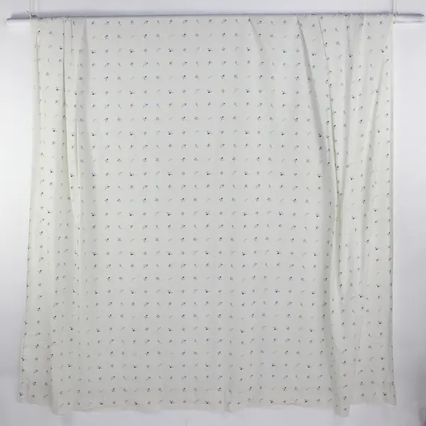 Lot Of 4 JC Penny White/Blue Bed Set (2 Pillowcases, 1 Flat 1 Fitted) Queen/Full