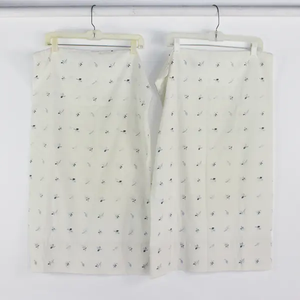 Lot Of 4 JC Penny White/Blue Bed Set (2 Pillowcases, 1 Flat 1 Fitted) Queen/Full