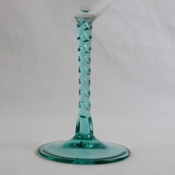 Unbranded Clear/Blue "Willamette Valley Vineyards" Wine Glass 7.75" Tall
