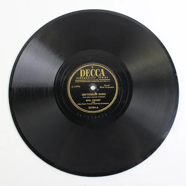 Bing Crosby September Song / Temptation 1946 Decca 23754 78RPM Shellac