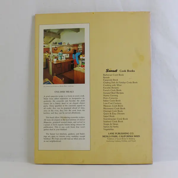 Vintage The Sunset Casserole Book 1977 Paperback Illustrated Cookbook