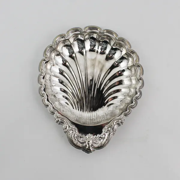 Lot of 2 Silver Plate Dishes From Hong Kong Shell Shape And Grape Cluster Rimmed