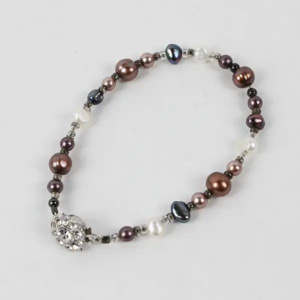 Lot of 2 Multicolor Faux Pearl Beaded Bracelets 7"