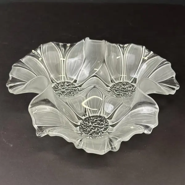 Mikasa Sunflower Crystal Frosted Glass Divided Relish Dish 10"