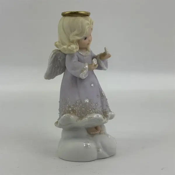 1994 Enesco Heavenly Kingdom Angel With Snowflakes Collectible Figurine 533254