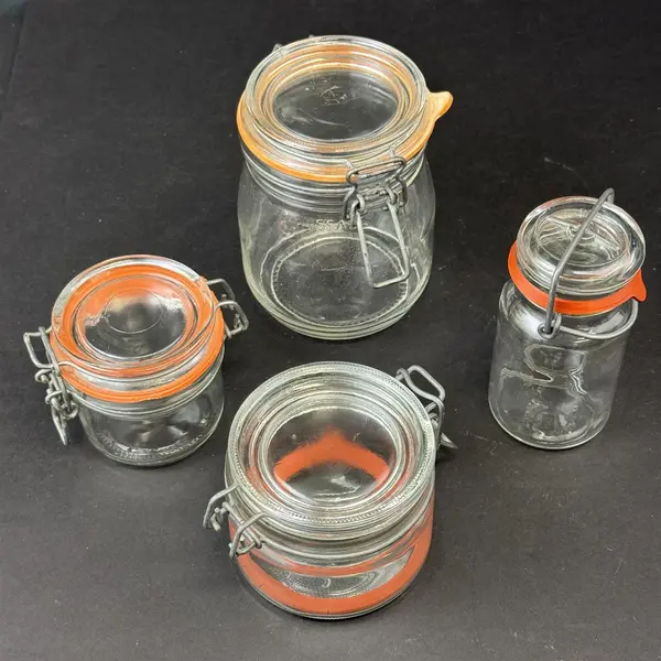 Lot of 4 Glass Jars With Rubber Seals And Bail Lids