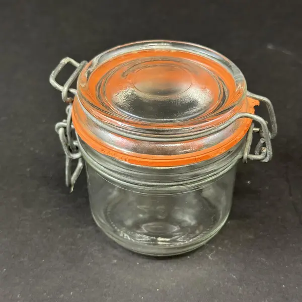 Lot of 4 Glass Jars With Rubber Seals And Bail Lids