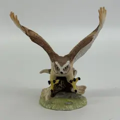VTG Royal Heritage Great Horned Owl Bisque Porcelain Figurine