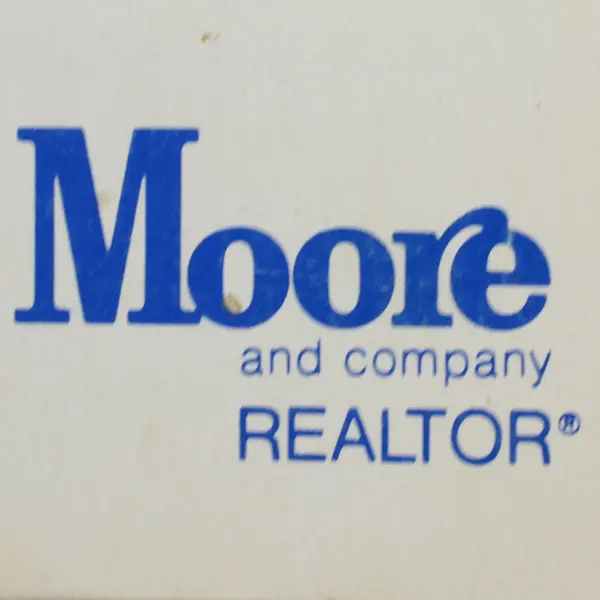 Promotional Cookbook Moore and Company Realtor Favorite Recipes of the Famous PB