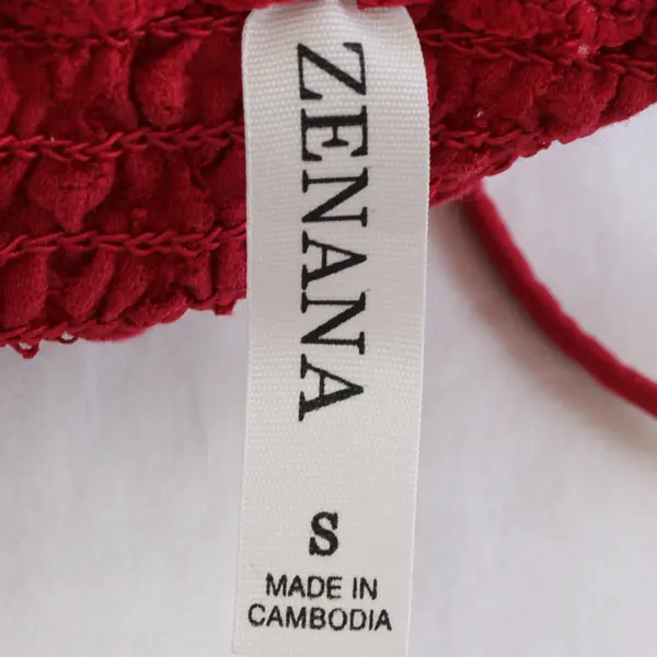  Zenana Women's S Red Lace Tiered Ruffle Peplum Cami Adjustable Strap Tank Top