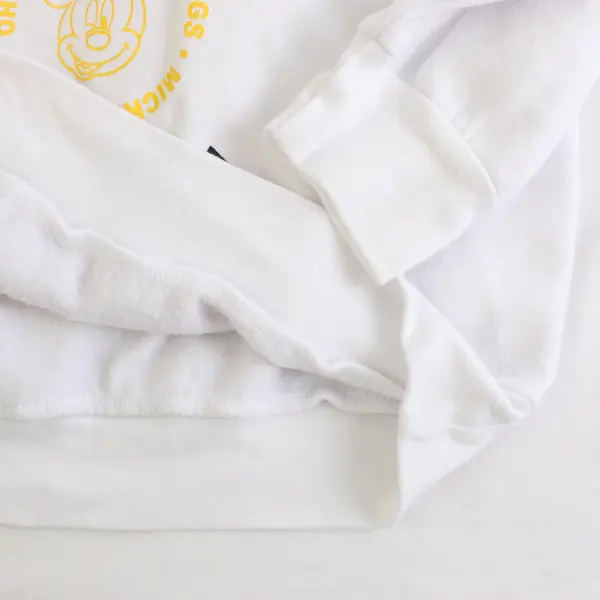 Disney Mickey Mouse Unisex XXL White Mickey Mouse Graphic Print Pullover Sweater