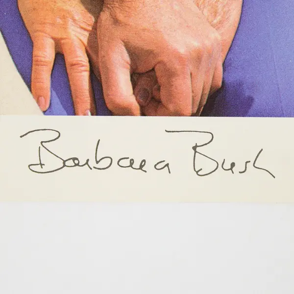 George H.W. Bush Barbara Bush Portrait Photo Autopen Signed