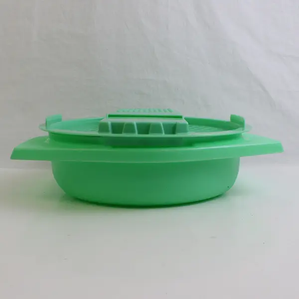 Vintage TUPPERWARE Cheese Grater/Slicer & Bowl Jadeite Green 2 pcs, #786-4