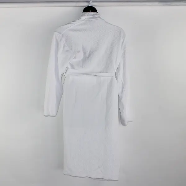 Le Montreux White Cotton Blend Robe Adult Size Large