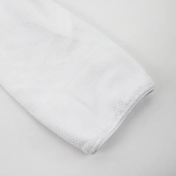 Le Montreux White Cotton Blend Robe Adult Size Small Missing Belt