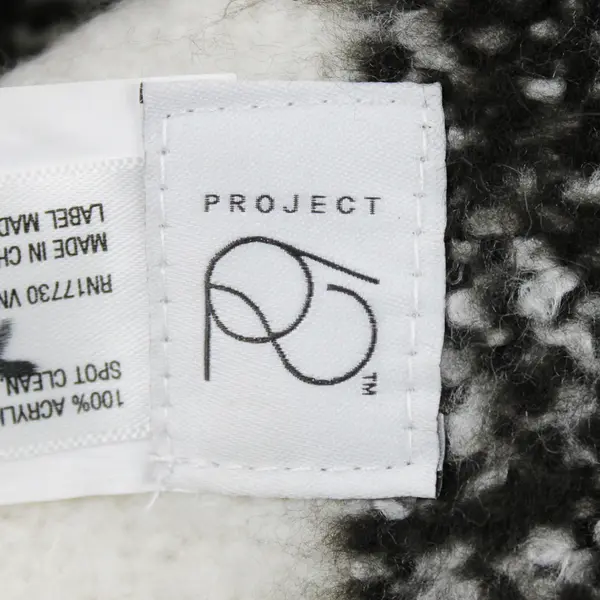 Target Project Large Striped White/Gray Patterned Throw Blanket 54" x 64"