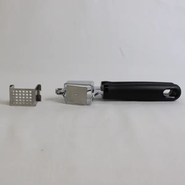Stainless Steel Manual Garlic Press Kitchen Tool Black Handle