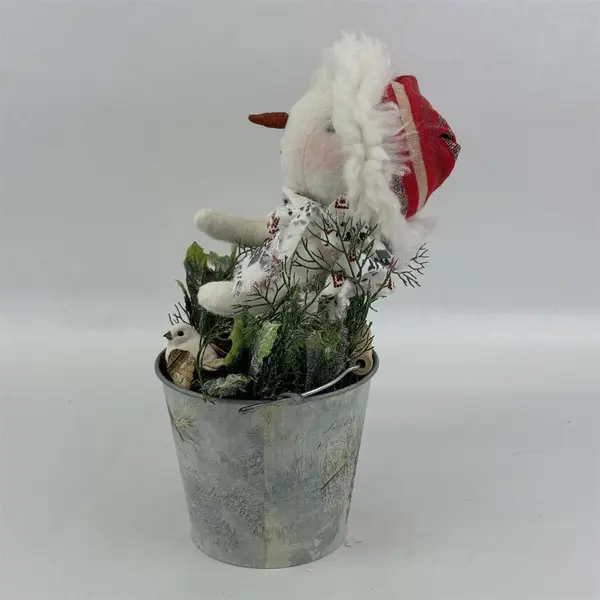 Christmas Table or Shelf Decoration Plush Snowman And Bird In A Nest In A Bucket