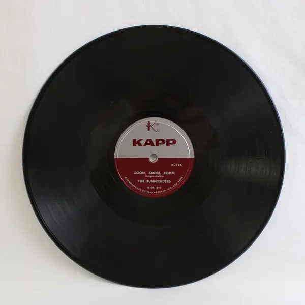 The SUNNYSIDERS on Kapp K-113 - Hey Mr. Banjo / Zoom Zoom Zoom