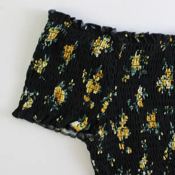 Justify Black With Yellow Floral Smocked Short Sleeve Crop Top Women's L