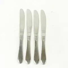 Set of 4 Oneida Banbury Stainless Modern Solid Knives