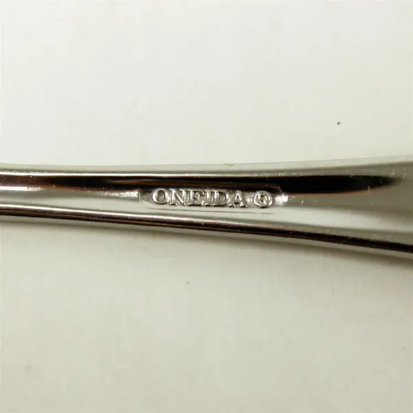 Set of 5 Oneida Caswell Stainless Salad Forks 7.25 in