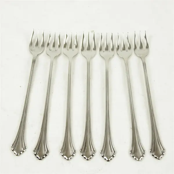 Set of 7 Oneida Rembrandt Stainless Cocktail/Seafood Forks