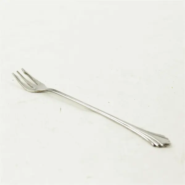Set of 7 Oneida Rembrandt Stainless Cocktail/Seafood Forks