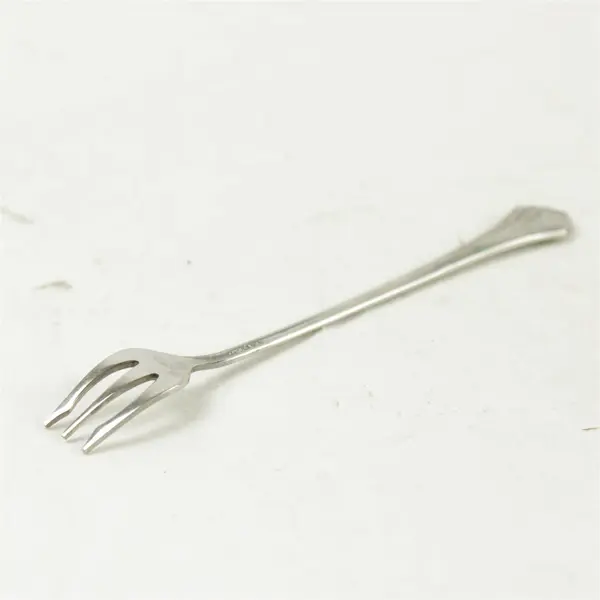 Set of 7 Oneida Rembrandt Stainless Cocktail/Seafood Forks