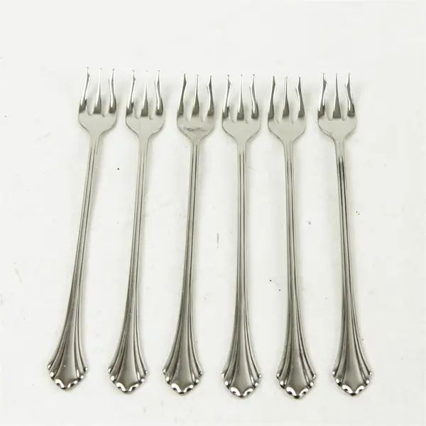 Set of 6 Oneida Rembrandt Stainless Cocktail/Seafood Forks