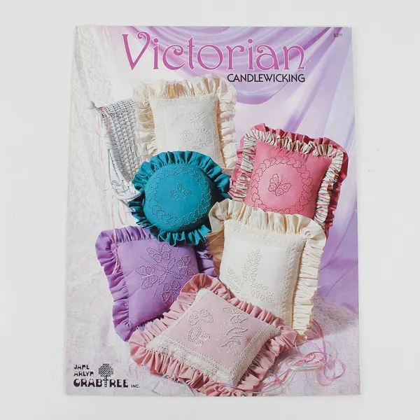 Vintage Lot of 2 Jane Arlyn Crabtree, Inc. Candlewicking Pattern Books 1983