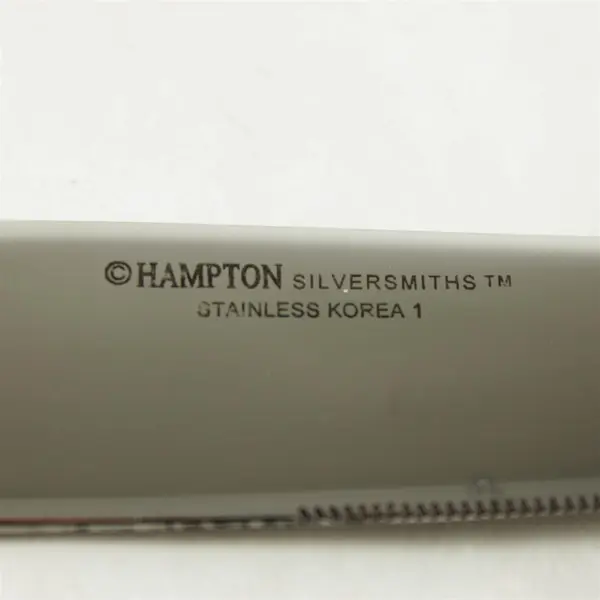 Set of 4 Hampton Silversmiths Lauren Frosted Solid Knives