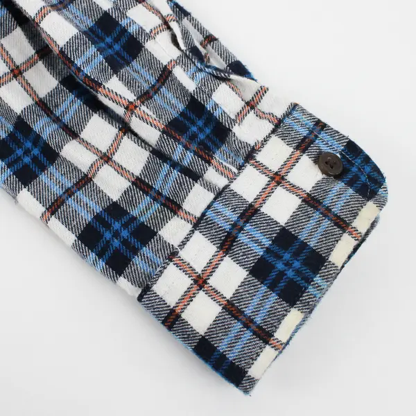 Croft & Barrow Blue/White Plaid Long Sleeve Button Up Shirt Men's Size Medium