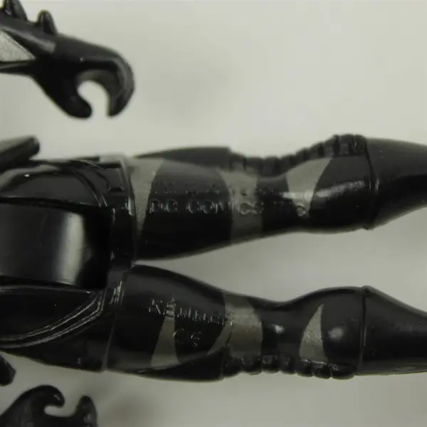 Kenner 1995 Batman Action Figure Silver & Black Yellow Utility Belt Vintage