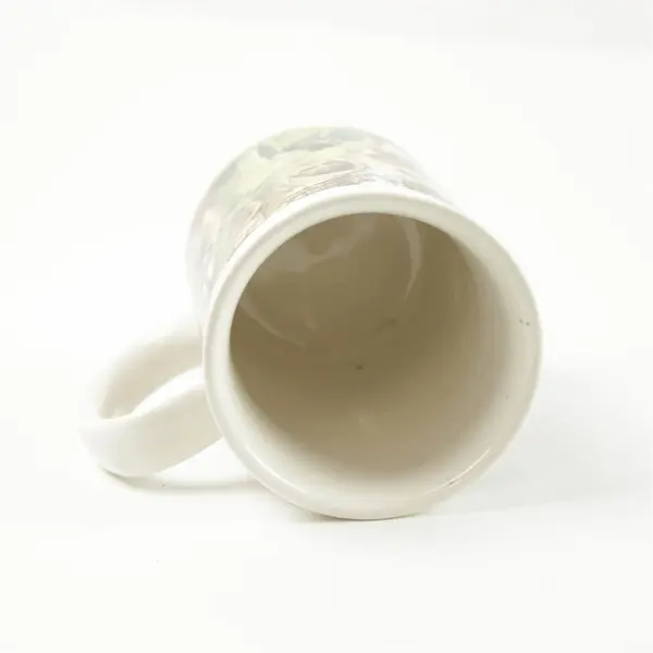 Vintage Enesco Victorian Christmas Coffee Mug 4.25in Holiday Collectible