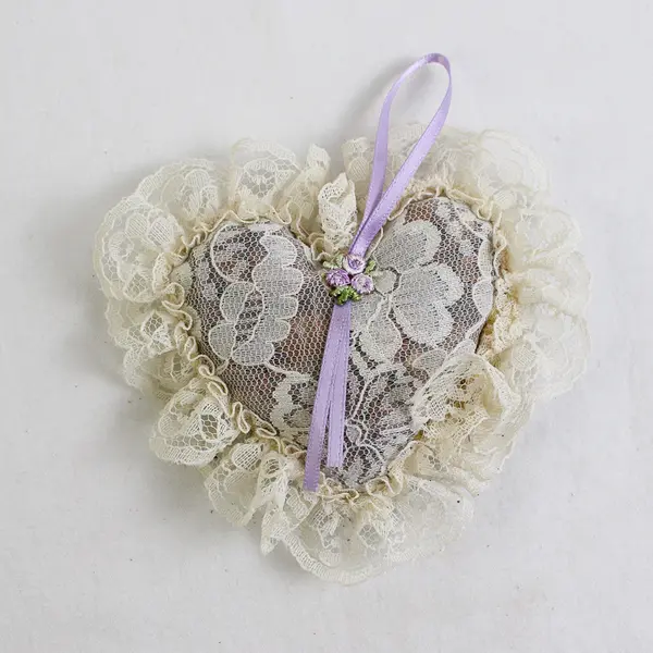Vintage Victoria's Secret Potpourri Heart Lace Lavender Ribbon with Original Tag