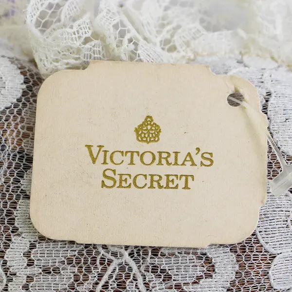 Vintage Victoria's Secret Potpourri Heart Lace Lavender Ribbon with Original Tag
