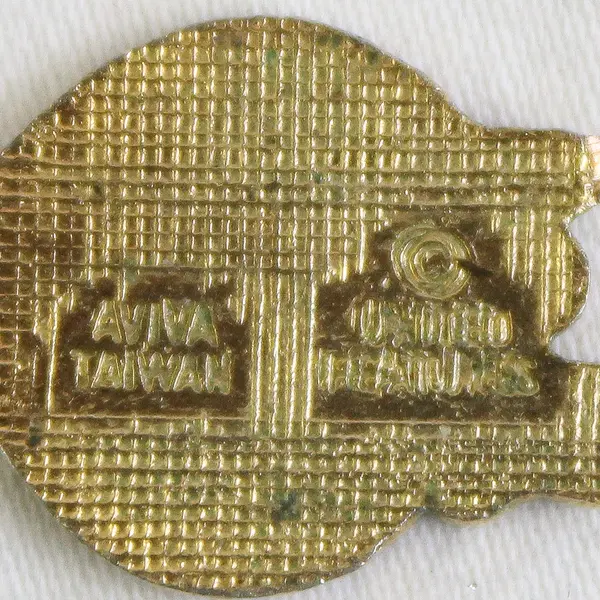 Peanuts Snoopy on Red Heart Charm Tiny AVIVA