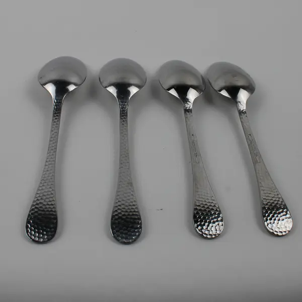Lot Of 4 Wallace Silver Continental Hammered 18/0 SS Oval Soup Spoons 7.75" 