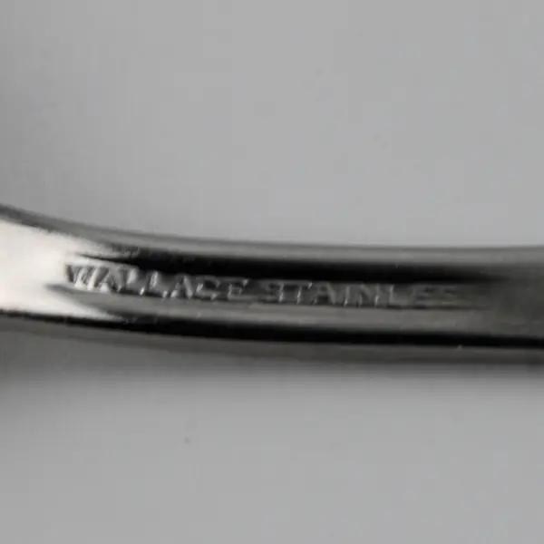 Lot of 4 Wallace Silver Circe Pattern Stainless Salad Forks 6" Long Good