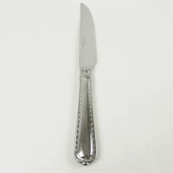 Set of 4 Hampton Silversmiths Nobility Stainless Solid Handle Steak Knives