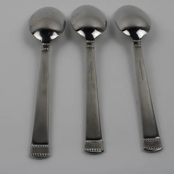 Lot of 3 Wallace Silver Coin Edge Pattern 18/10 SS Oval Soup Spoons 7.5" Good