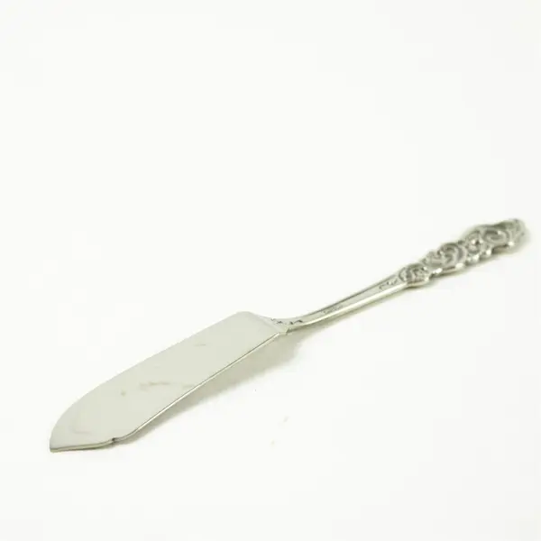 Set of 5 Oneida Barcelona Stainless Flat Handle Master Butter Knives