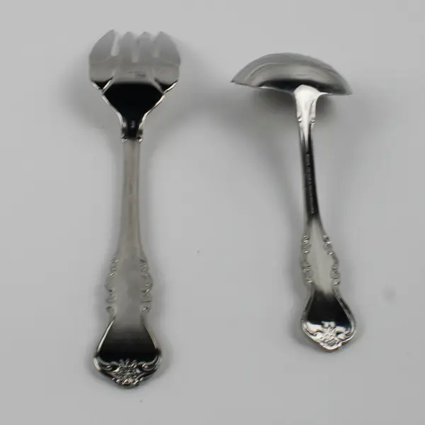 2 Wallace Silver Colby Pattern 18/8 SS HTF Rare Shell Ladle & Serving Fork Good