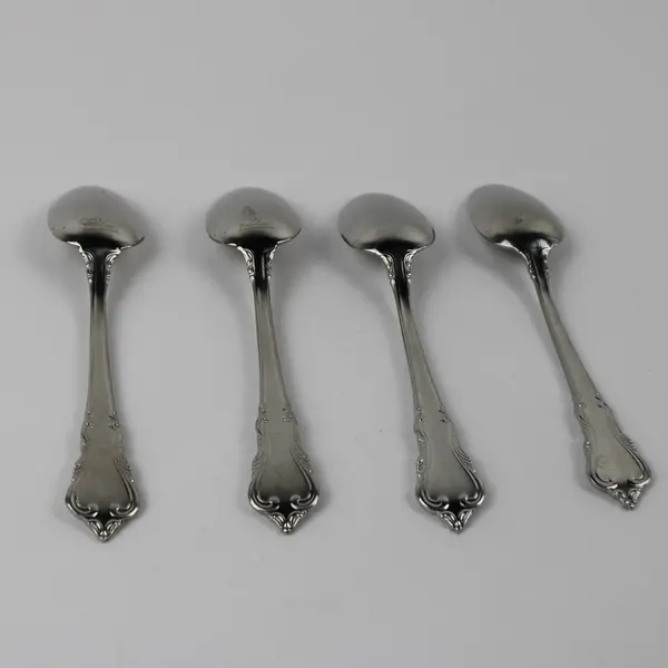 Lot of 4 Wallace Silver Charlottesville Pattern 18/8 SS Teaspoons 6.25" Good