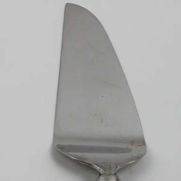 Wallace Silver Charlottesville Pattern 18/8 SS Pie & Cake Server Rare HTF 10.75"