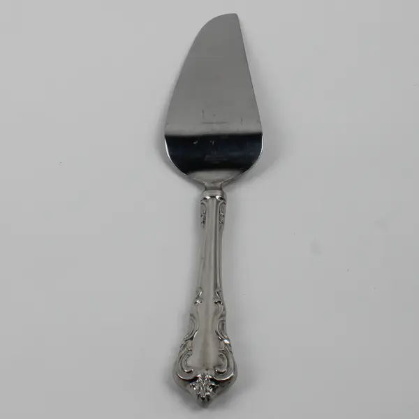 Wallace Silver Charlottesville Pattern 18/8 SS Pie & Cake Server Rare HTF 10.75"