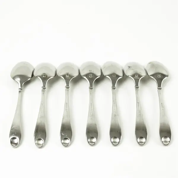 Set of 7 Oneida Satin Garnet Stainless Place/Oval Soup Spoons