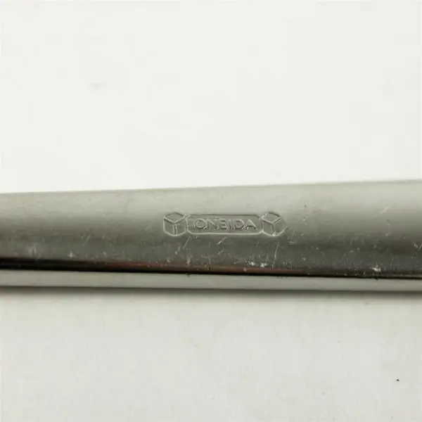 Set of 5 Oneida Easton Glossy Stainless Place/Oval Soup Spoons